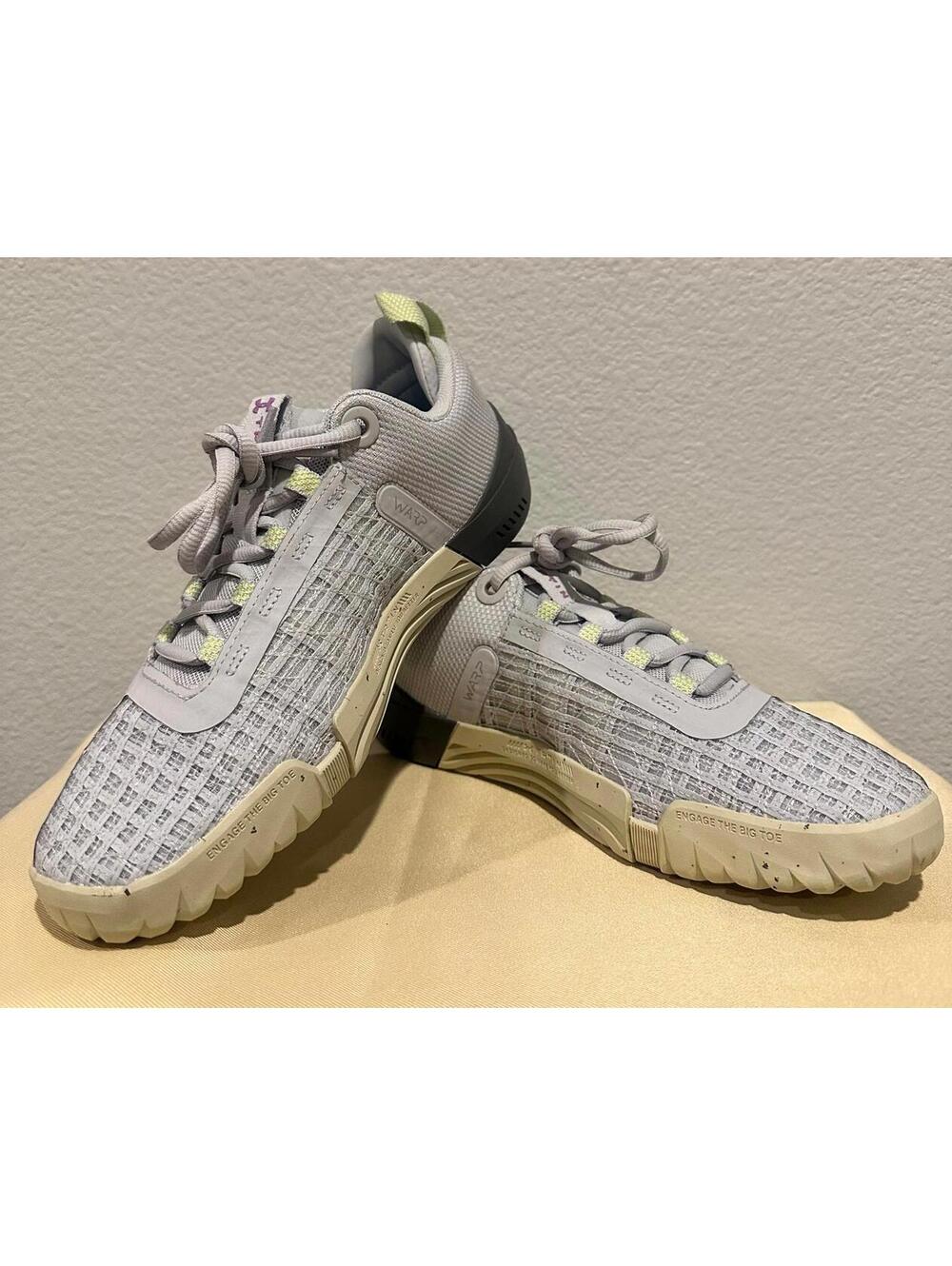 New Under Armour W TriBase Reign 6 Training Shoes Women's Size 9 or Men's 7.5